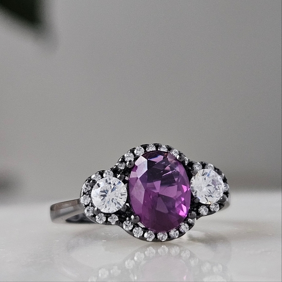 Charmed Aroma Black Gold ring with Purple Gemstone, size 6, 925 Sterling Silver - Picture 4 of 7